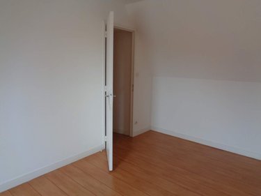 Location maison Saint-Planchers 50400 Manche 167 m2 5 pièces 982 euros