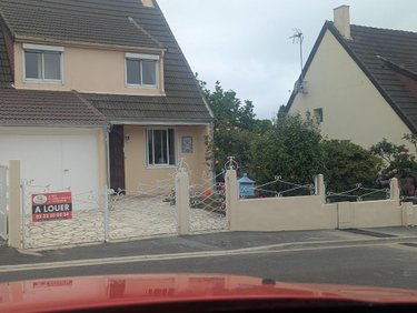 Location maison Bréhal 50290 Manche 99 m2 5 pièces 780 euros