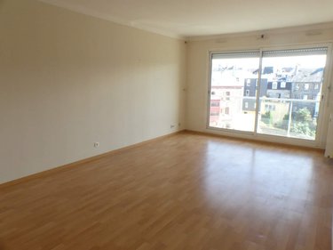 Location appartement Granville 50400 Manche 67 m2 3 pièces 750 euros