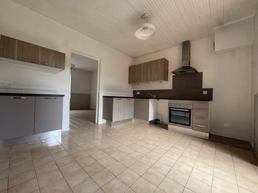 Location maison Cherbourg-en-Cotentin 50100 Manche 85 m2 5 pièces 900 euros