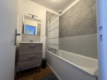 Location appartement Cherbourg-en-Cotentin 50100 Manche 28 m2 2 pièces 650 euros