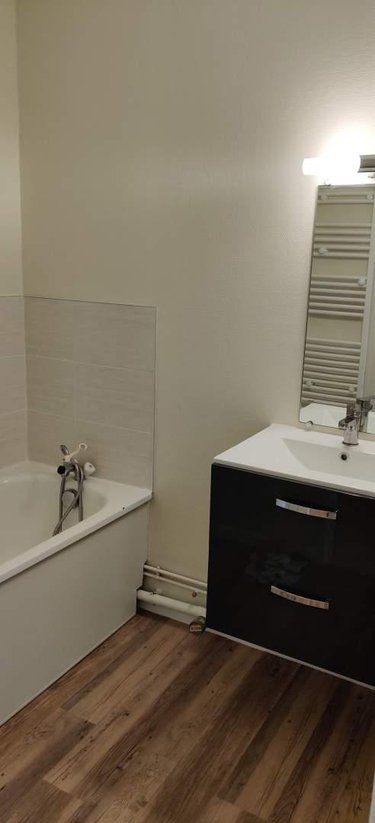 Location appartement Cherbourg-en-Cotentin 50100 Manche 50 m2 2 pièces 665 euros