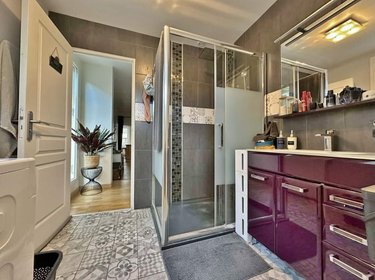 Appartement a vendre Cherbourg-en-Cotentin 50100 Manche 69 m2 3 pièces 177920 euros