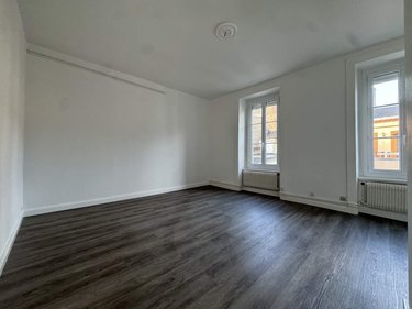 Location appartement Cherbourg-en-Cotentin 50100 Manche 75 m2 3 pièces 920 euros