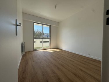 Location appartement Cherbourg-en-Cotentin 50100 Manche 79 m2 3 pièces 900 euros