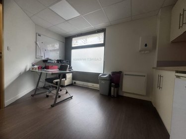 Location fonds et murs commerciaux Cherbourg-en-Cotentin 50100 Manche 28 m2  1010 euros