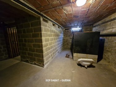 Immeuble a vendre Saint-Hilaire-du-Harcouët 50600 Manche 177 m2  184450 euros