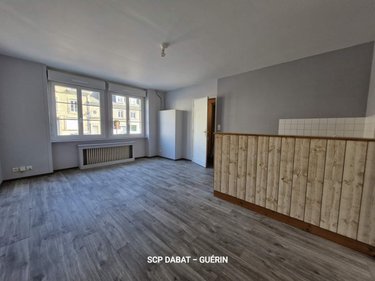 Immeuble a vendre Saint-Hilaire-du-Harcouët 50600 Manche 177 m2  184450 euros