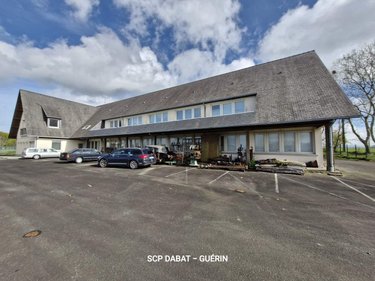 Fonds et murs commerciaux a vendre Isigny-le-Buat 50540 Manche 905 m2  337280 euros