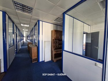 Fonds et murs commerciaux a vendre Isigny-le-Buat 50540 Manche 905 m2  337280 euros