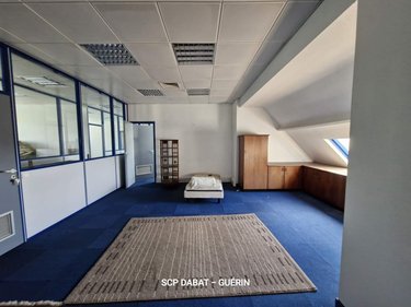 Fonds et murs commerciaux a vendre Isigny-le-Buat 50540 Manche 905 m2  337280 euros