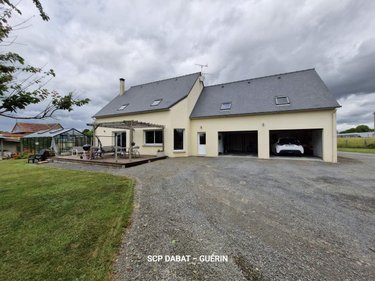 Maison a vendre Isigny-le-Buat 50540 Manche 181 m2 7 pièces 326740 euros