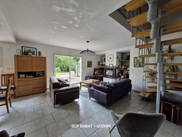 Maison a vendre Isigny-le-Buat 50540 Manche 181 m2 7 pièces 326740 euros