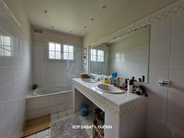Maison a vendre Saint-Hilaire-du-Harcouët 50600 Manche 157 m2 5 pièces 190774 euros