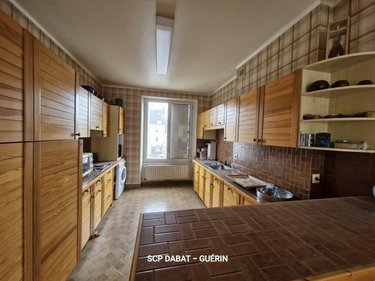 Immeuble a vendre Saint-Hilaire-du-Harcouët 50600 Manche 440 m2  274040 euros