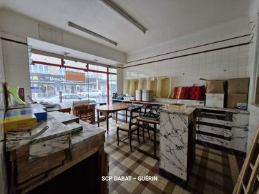 Immeuble a vendre Saint-Hilaire-du-Harcouët 50600 Manche 440 m2  274040 euros