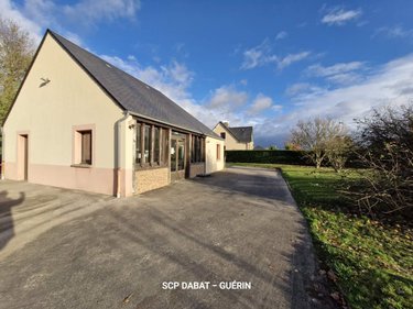 Fonds et murs commerciaux a vendre Isigny-le-Buat 50540 Manche 83 m2  152830 euros