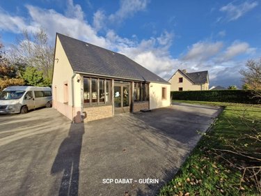 Fonds et murs commerciaux a vendre Isigny-le-Buat 50540 Manche 83 m2  152830 euros