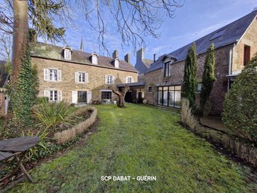 Maison a vendre Fougerolles-du-Plessis 53190 Mayenne 361 m2 12 pièces 474300 euros