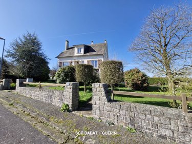 Maison a vendre Saint-Hilaire-du-Harcouët 50600 Manche 141 m2 5 pièces 152830 euros