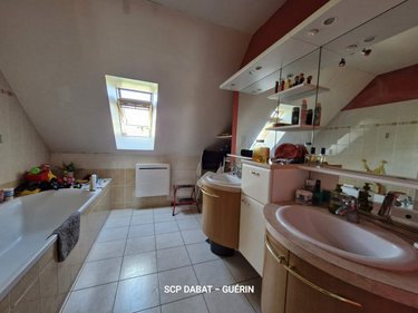 Maison a vendre Isigny-le-Buat 50540 Manche 180 m2 7 pièces 299980 euros