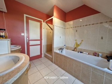 Maison a vendre Isigny-le-Buat 50540 Manche 180 m2 7 pièces 299980 euros