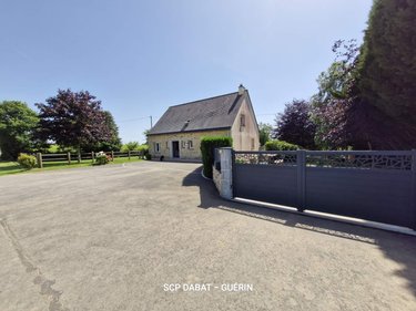 Maison a vendre Isigny-le-Buat 50540 Manche 180 m2 7 pièces 299980 euros