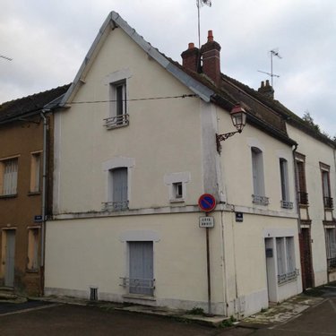 Immeuble a vendre Sézanne 51120 Marne 90 m2  106000 euros
