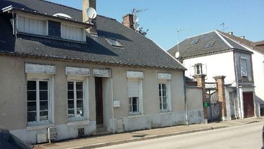 Immeuble a vendre Sézanne 51120 Marne 211 m2  250800 euros