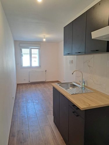 Location appartement Courgivaux 51310 Marne 26 m2 2 pièces 400 euros