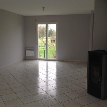 Location maison Villeneuve Saint Vistre et Villevotte 51120 Marne 94 m2 4 pièces 800 euros