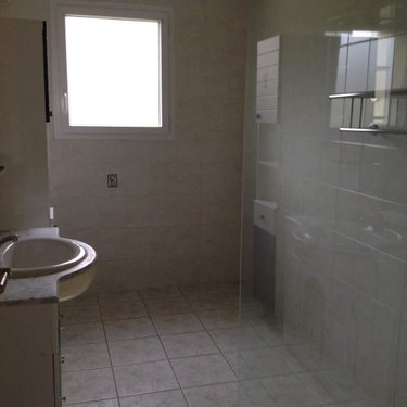 Location maison Villeneuve Saint Vistre et Villevotte 51120 Marne 94 m2 4 pièces 800 euros