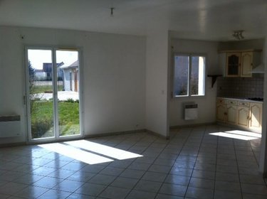 Location maison Villeneuve Saint Vistre et Villevotte 51120 Marne 94 m2 4 pièces 800 euros