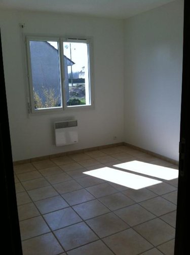 Location maison Villeneuve Saint Vistre et Villevotte 51120 Marne 94 m2 4 pièces 800 euros