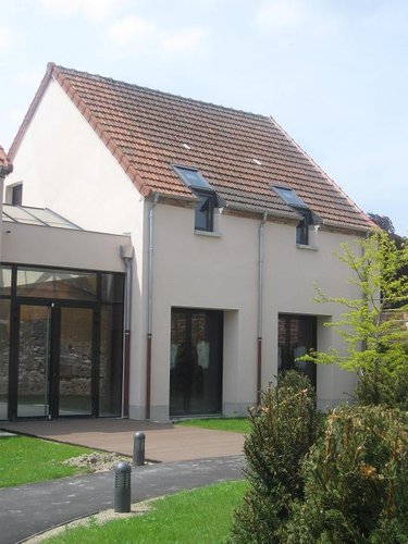 Fonds et murs commerciaux a vendre Sézanne 51120 Marne 126 m2  163657 euros