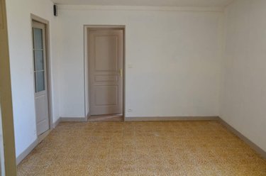 Location maison Châtillon-sur-Morin 51310 Marne 97 m2 4 pièces 650 euros