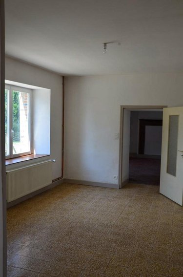 Location maison Châtillon-sur-Morin 51310 Marne 97 m2 4 pièces 650 euros