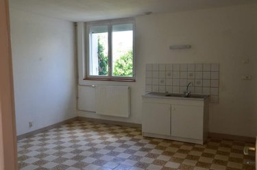 Location maison Châtillon-sur-Morin 51310 Marne 97 m2 4 pièces 650 euros