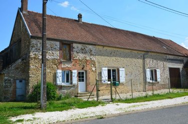 Location maison Châtillon-sur-Morin 51310 Marne 97 m2 4 pièces 650 euros
