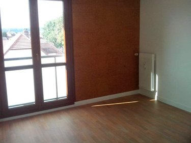 Location appartement Sézanne 51120 Marne 88 m2 5 pièces 510 euros