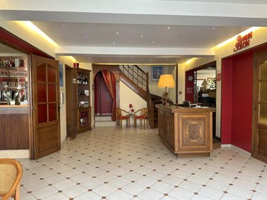 Immeuble a vendre Sézanne 51120 Marne 750 m2  299900 euros