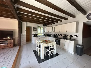 Maison a vendre Salon 10700 Aube 120 m2 4 pièces 141875 euros