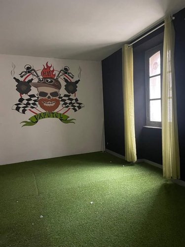 Immeuble a vendre Mayenne 53100 Mayenne 80 m2  68575 euros