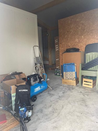 Bien agricole a vendre Aron 53440 Mayenne  84000 euros