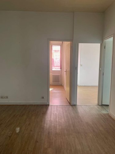 Immeuble a vendre Mayenne 53100 Mayenne 130 m2  63300 euros