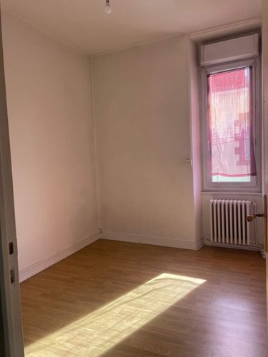 Immeuble a vendre Mayenne 53100 Mayenne 130 m2  63300 euros