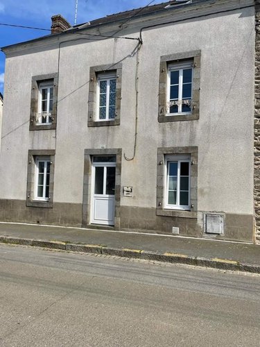 Maison a vendre Mayenne 53100 Mayenne 103 m2 3 pièces 125400 euros