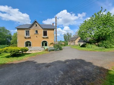 Maison a vendre La Selle-Craonnaise 53800 Mayenne 250 m2 11 pièces 343080 euros