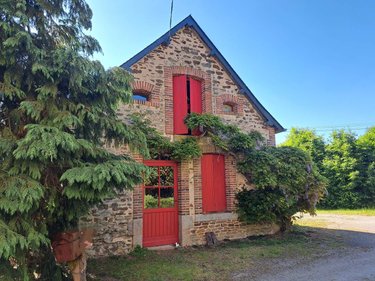 propriete a vendre Livré la Touche 53400 Mayenne 320 m2 11 pièces 363800 euros
