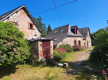 propriete a vendre Livré la Touche 53400 Mayenne 320 m2 11 pièces 363800 euros